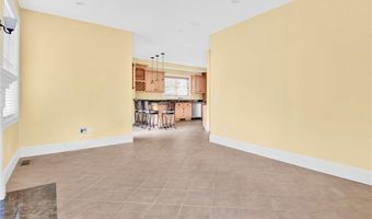 75 Wood St, Bristol, RI 02809