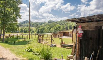 22720 Twin Oaks Rd, Abingdon, VA 24211