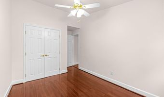 4471 FOREST GLEN Ct, Annandale, VA 22003