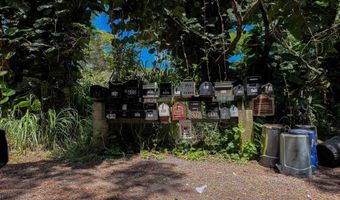 420 Haumana Rd, Haiku, HI 96708