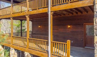 750 Double Springs Dr, Almond, NC 28702