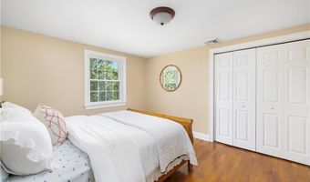40 Prospect Ave C3, Narragansett, RI 02882