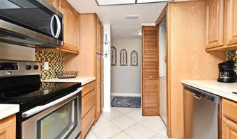 334 WINDMEADOWS St 334, Altamonte Springs, FL 32701