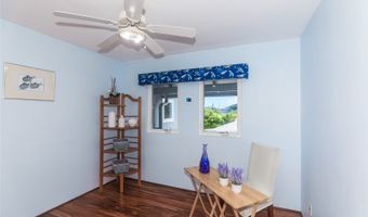 224 Maluniu St, Kailua, HI 96734