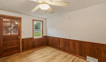 18 Leslie Ct, Bristol, CT 06010