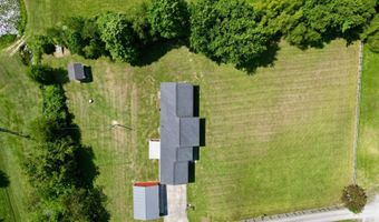 260 Putter Ln, Beattyville, KY 41311