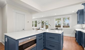 3118 17TH St N, Arlington, VA 22201