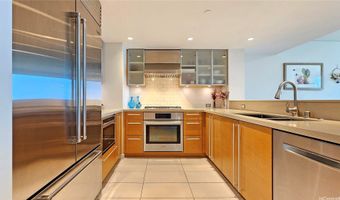 1177 Queen St 3702, Honolulu, HI 96814