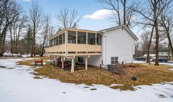 9 Eros Dr, Airmont, NY 10952