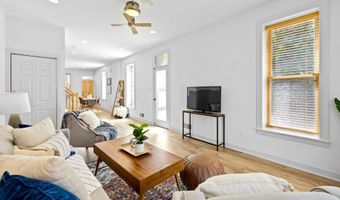 1946 LIGHT St, Baltimore, MD 21230