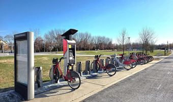 737 SWANN Ave 308, Alexandria, VA 22301