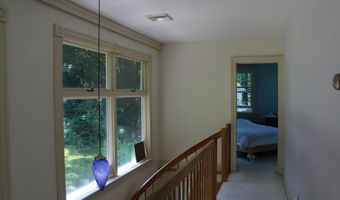 55 Liberty St, Chester, CT 06412