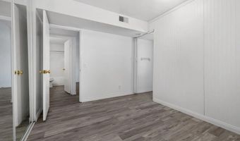 6878 Navajo Rd 61, San Diego, CA 92119