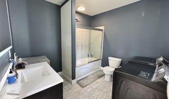 501 5Th St, Anita, IA 50020