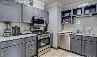 7201 Bienville Dr, Biloxi, MS 39532