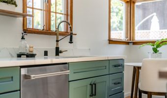 207 Kingsbury Dr, Aptos, CA 95003