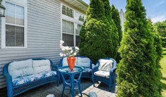 57 MIRAGE Blvd, Barnegat, NJ 08005