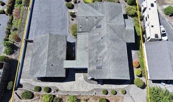 98609 CAMELLIA Dr, Brookings, OR 97415