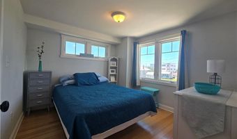 9 Arbeth Rd, Narragansett, RI 02879