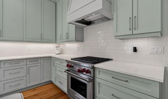 1484 Old Rosebud Trl, Awendaw, SC 29429