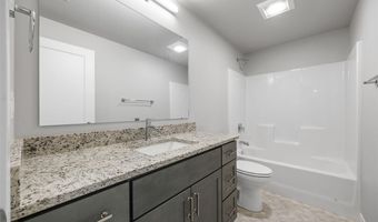 780 Brook Ridge Ave, North Liberty, IA 52317