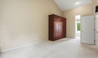 5900 Villa France Ave, Ann Arbor, MI 48103