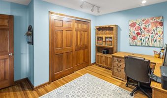 207 Ladd St, Alton, IL 62002