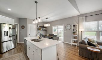6420 Colt Ln, Anderson, IN 46013