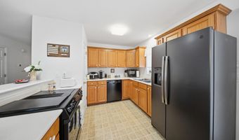 37 Oliver St, Albany, NY 12205