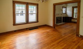 136 Oak Grove Ave, Brattleboro, VT 05301