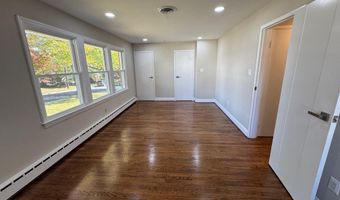 5612 NAMAKAGAN Rd, Bethesda, MD 20816