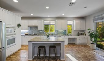 3954 Lake Shore St, Fallbrook, CA 92028