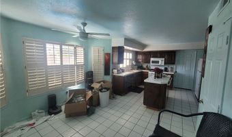 12310 Iroquois Rd, Apple Valley, CA 92308