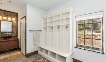 115 E Pine Meadow Ct, Andover, KS 67002