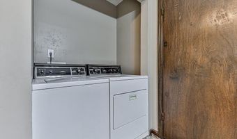4445 Moon Station Ln NW, Acworth, GA 30101