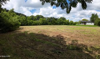 Chapman St, Athens, TN 37303