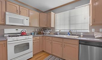 232 N 100 W, Centerville, UT 84014