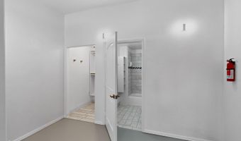 2419 Lead Ave SE, Albuquerque, NM 87106