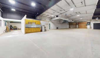 213 Washington St S, Auburn, ME 04210