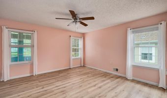 98 PINE OAK Blvd, Barnegat, NJ 08005