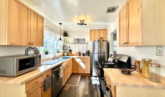 1677 2nd St, Arnold, CA 95223