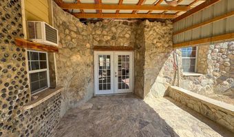 400 N Smiling Dog Trl, Terlingua, TX 79830