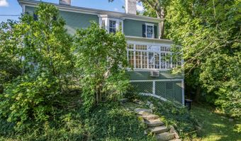 823 Washington St, Bath, ME 04530