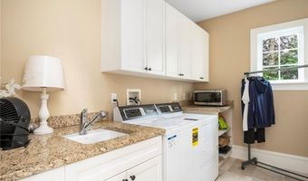 136 Adams Point Rd, Barrington, RI 02806
