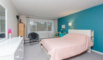 37 Standish Way, Amherst, NH 03031