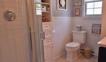 6 Kelsey Rd, Clinton, CT 06413