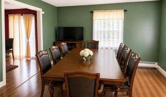 3 Meadow Cir, Barrington, RI 02806