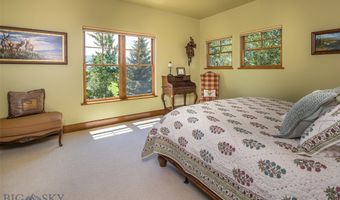 390 Hayrake Ln, Bozeman, MT 59715
