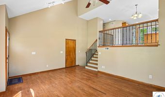 204 E 8th St, Adrian, MO 64720