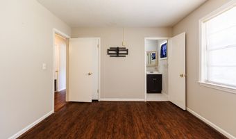 203 Magnolia Dr, Adel, GA 31620